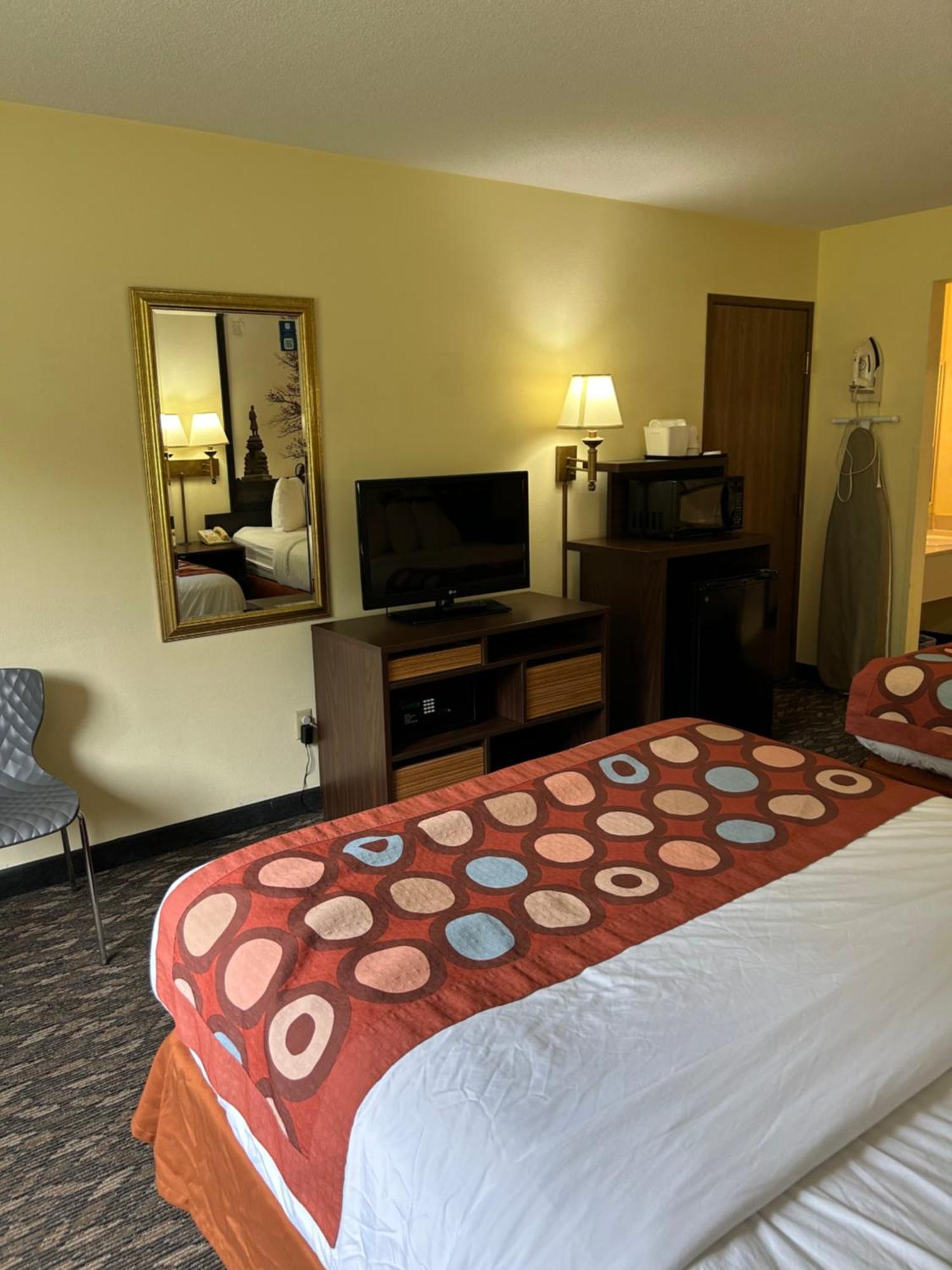 Super 8 By Wyndham Gettysburg Hotel Bagian luar foto